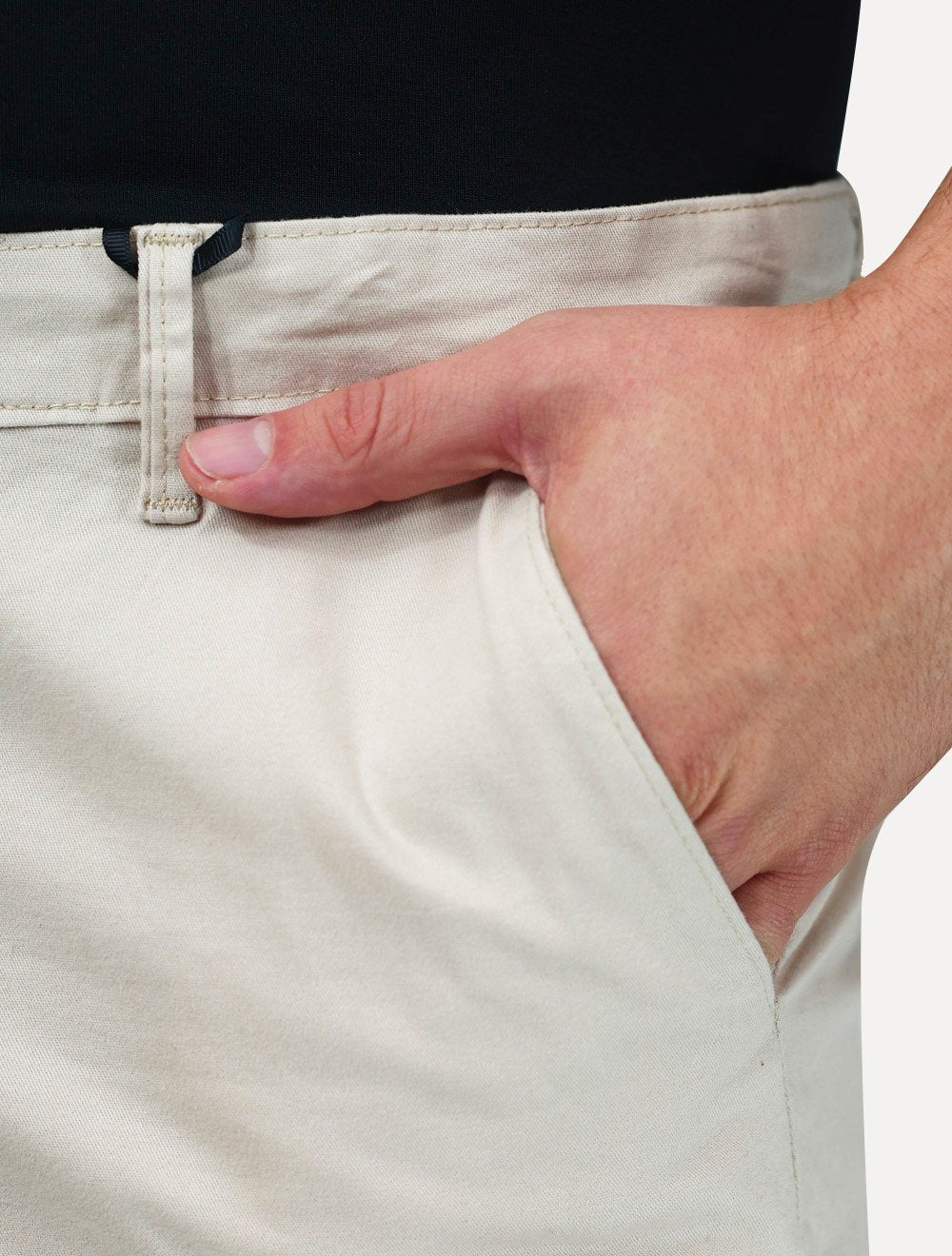 Bermuda Tommy Hilfiger Masculina de Sarja Stretch Areia