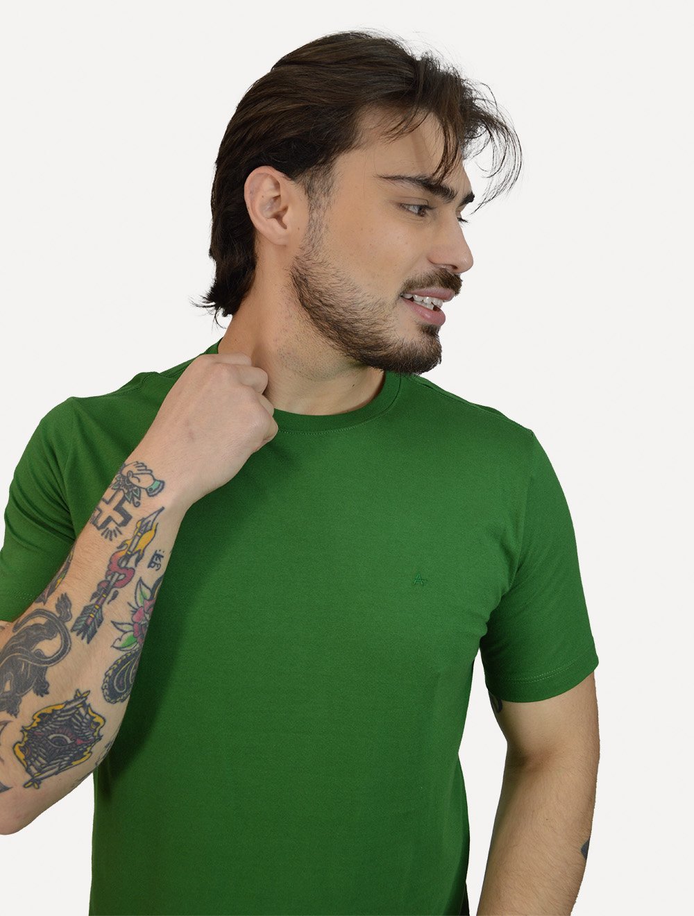 Kit Camisetas Aramis | Masculina Basic Lisa Branca/Verde Bandeira