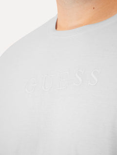 Camiseta Guess Masculina Logo Bordado Branca