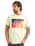 Camiseta Colcci Masculina Regular Nuvens Sunnyyellow Amarelo Claro
