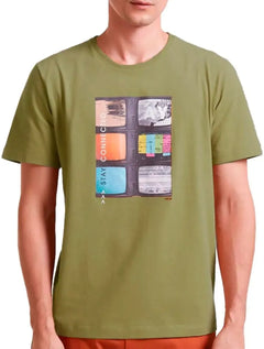 Camiseta Forum Masculina Stay Connected Verde Sálvia