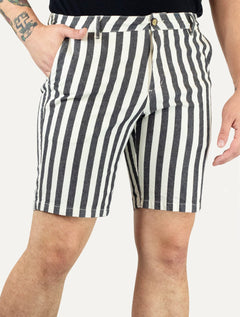 Bermuda Reserva Masculina Listrada Off-White/Preta