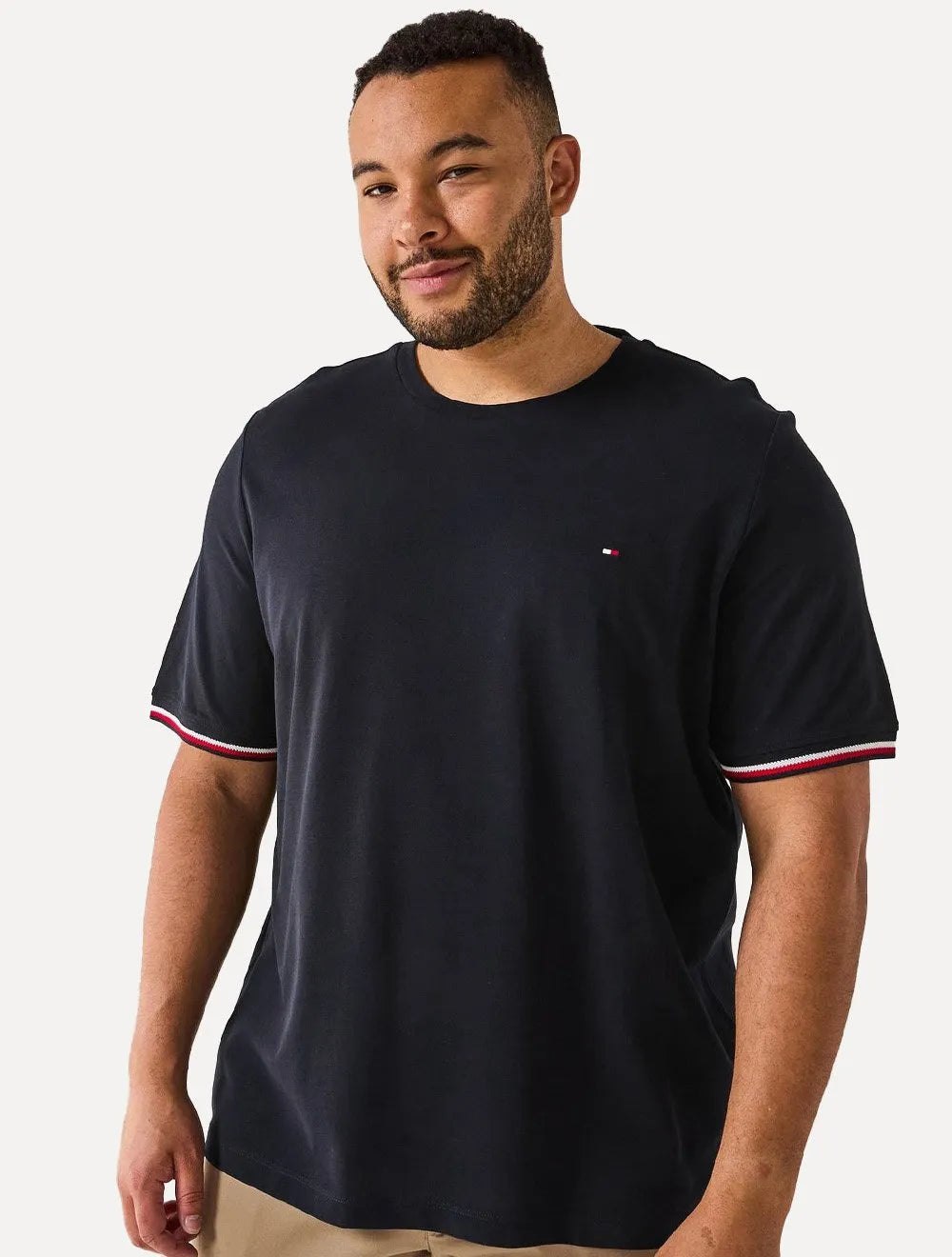 Camiseta Tommy Hilfiger Masculina Plus Size Piquet Global Stripe Cuff Marinho