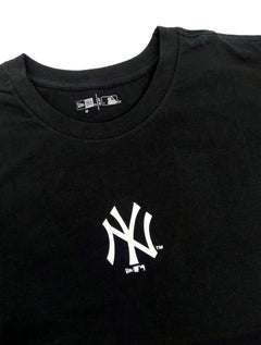 Camiseta New Era Masculina New York Yankees Logo Frontal Preta