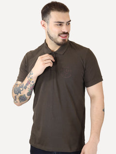Polo Guess Masculina Piquet 1981 Bordado Marrom Escuro