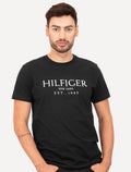 Camiseta Tommy Hilfiger | Masculina Big Logo Est.1985 Preta