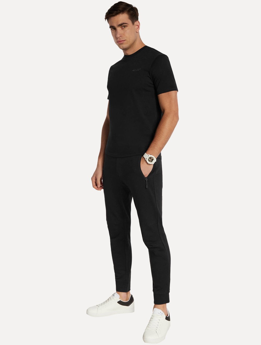 Camiseta Armani Exchange Masculina Milano New York Logo Preta