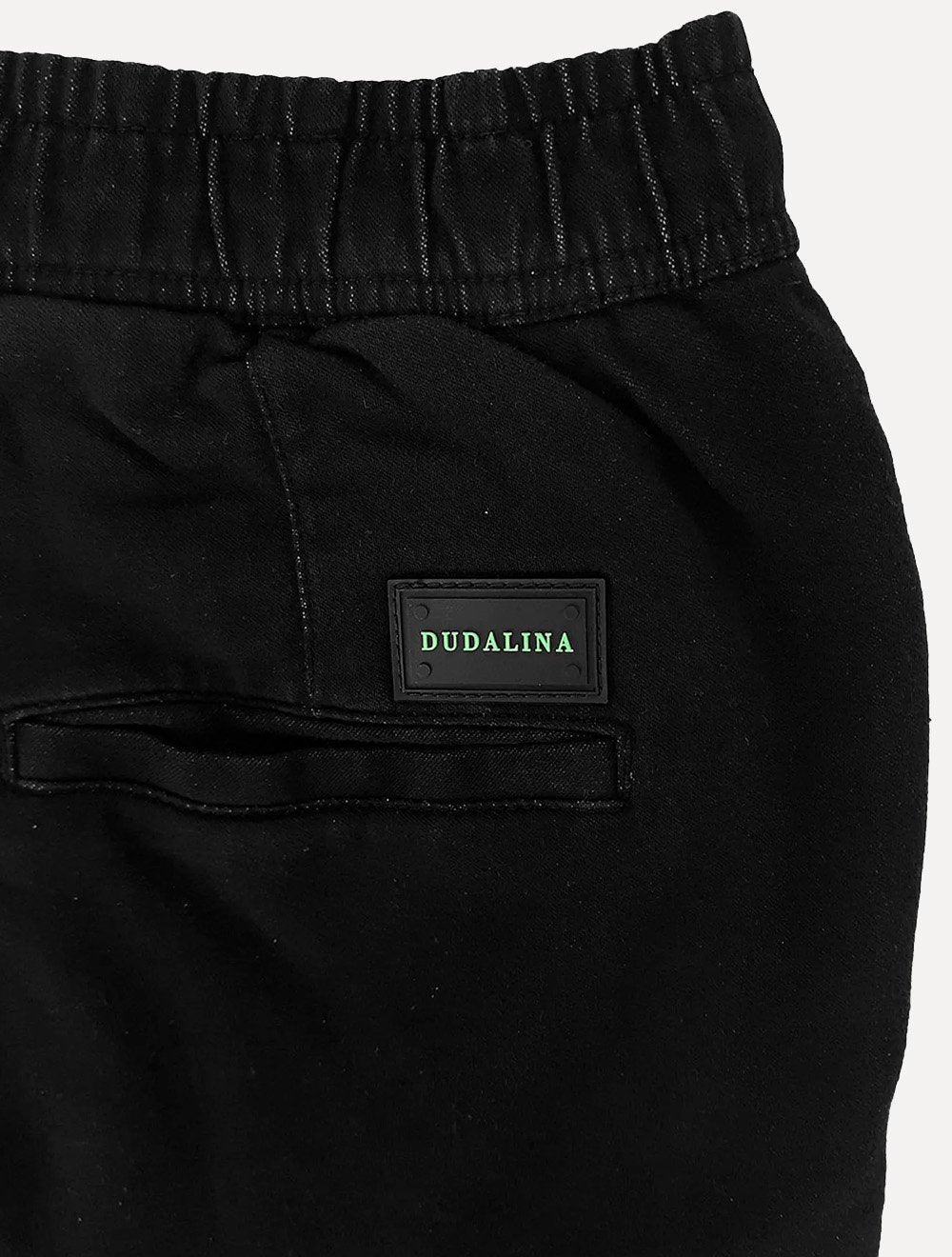 Bermuda Dudalina Masculina Sarja Molet Comfort Preta