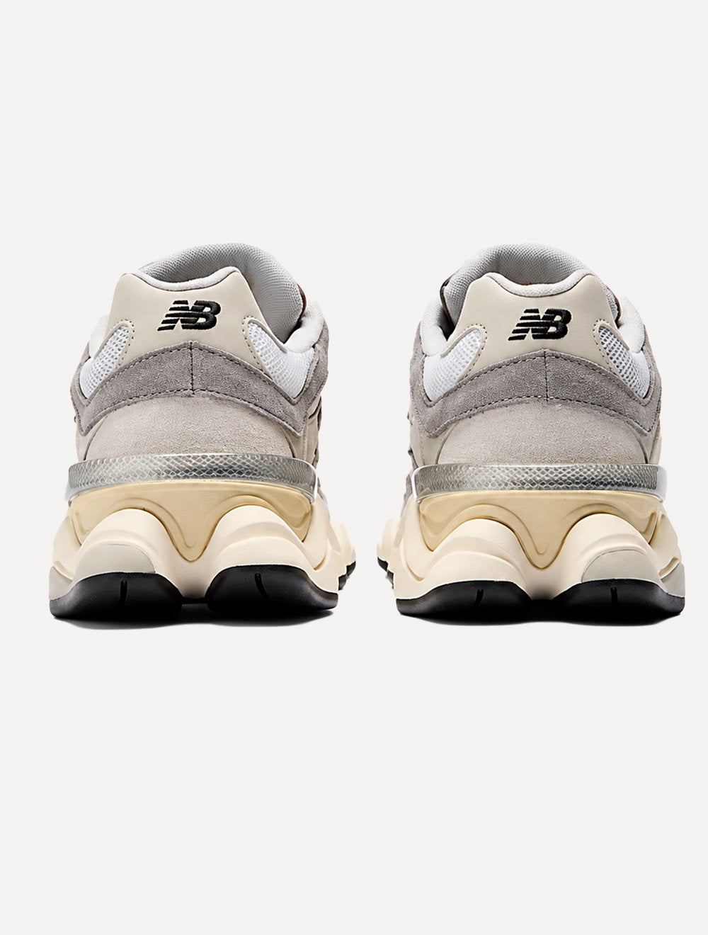 Tênis New Balance 9060 Cinza/Chumbo