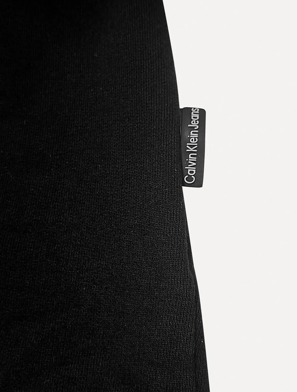 Moletom Calvin Klein Jeans Masculino Hoodie CKJ Logo Manga e Etiqueta Preto