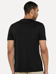 Camiseta Tommy Hilfiger Masculina Stack Center Brand Love Print Preta