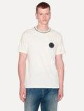 Camiseta Armani Exchange Masculina Regular Fit Patch Shield Logo Off-White