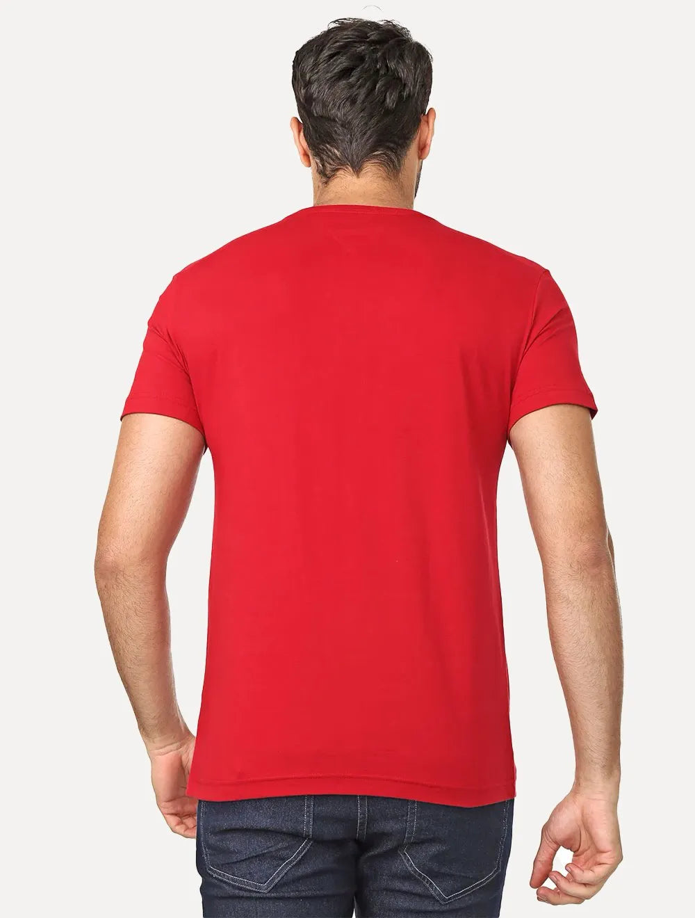 Camiseta Tommy Hilfiger Masculina Essential V-Neck Vermelha