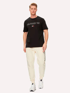 Camiseta Tommy Hilfiger Masculina Essential '85 Preta