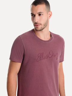 Camiseta Ellus Masculina Cotton Washed Origin. Script Bordô