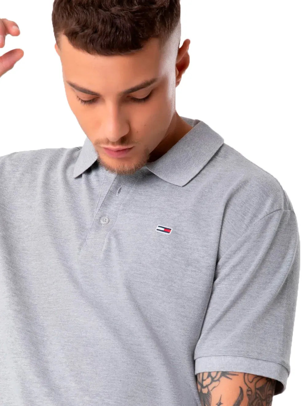 Polo Tommy Jeans Masculina Regular Original Fine Piquet Cinza Mescla