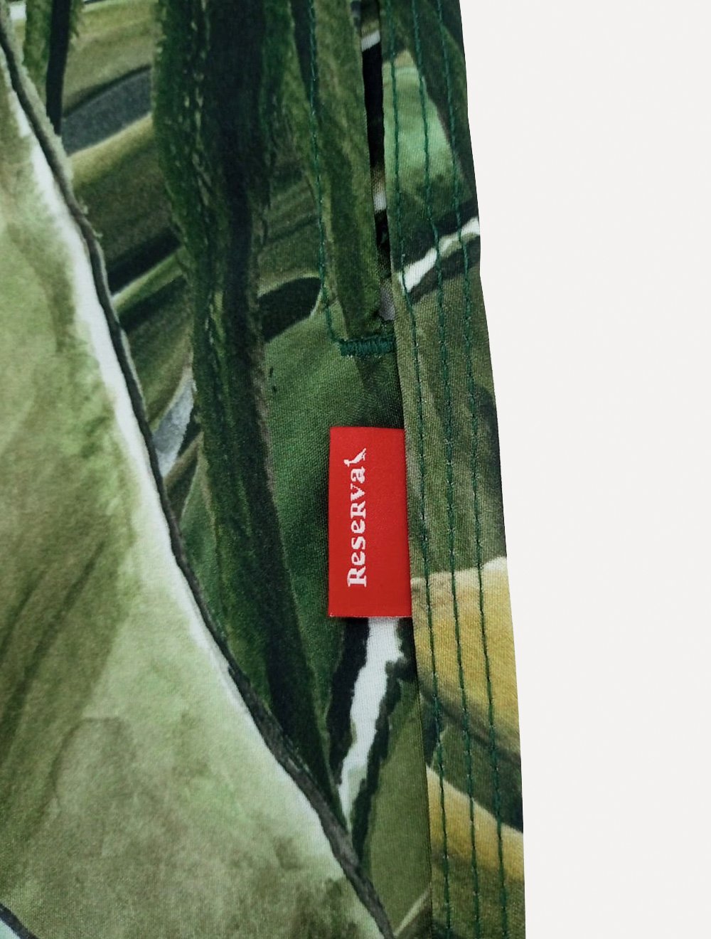 Short Reserva D'Água Beachwear Green Forest Verde Escuro