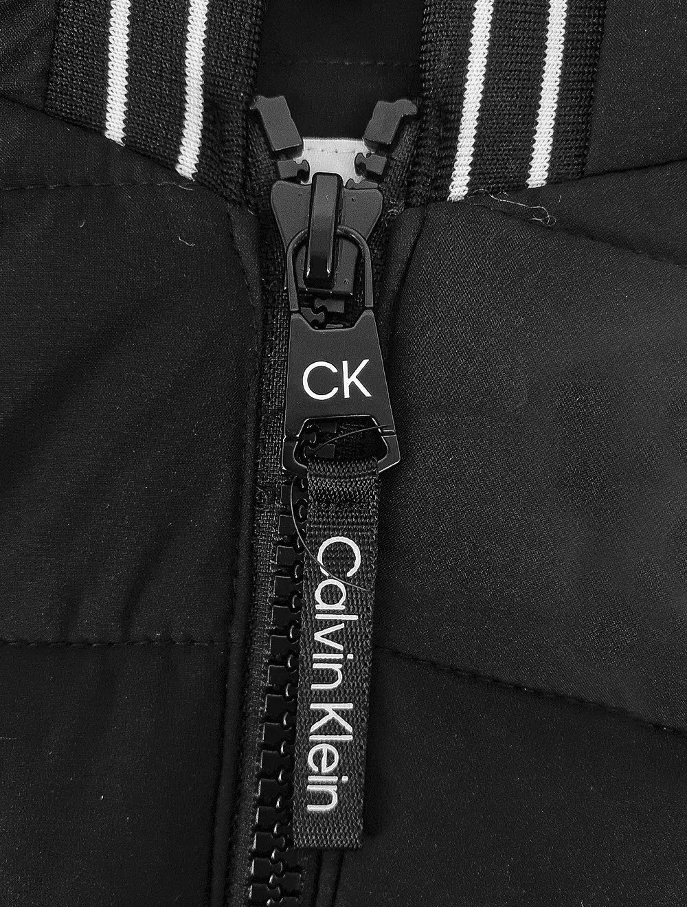 Jaqueta Calvin Klein Hoodie Matelassê Stripes Preta