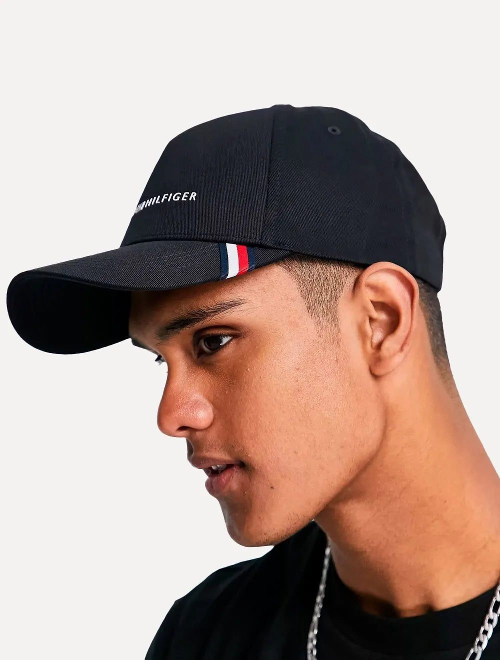 Boné Tommy Hilfiger Uptown Cap Logo Preto