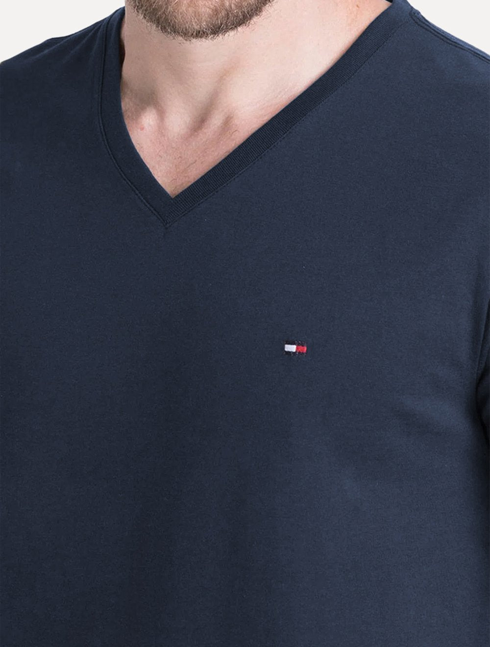 Camiseta Tommy Hilfiger Masculina Essential V-Neck Azul Marinho