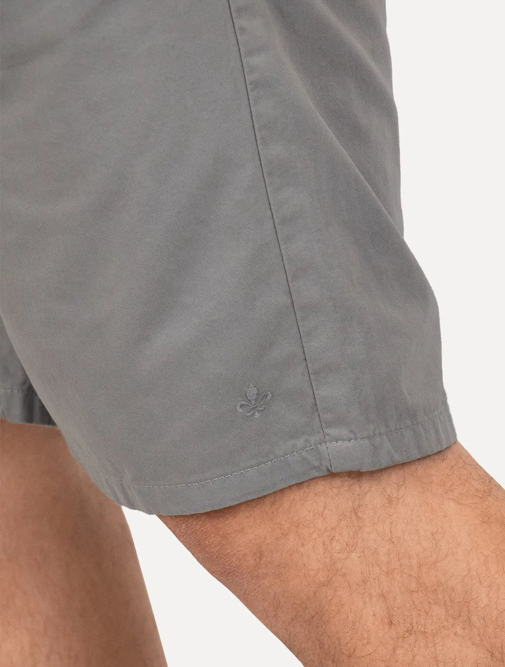 Bermuda Dudalina Masculina Sarja Elástico Algodão Cinza