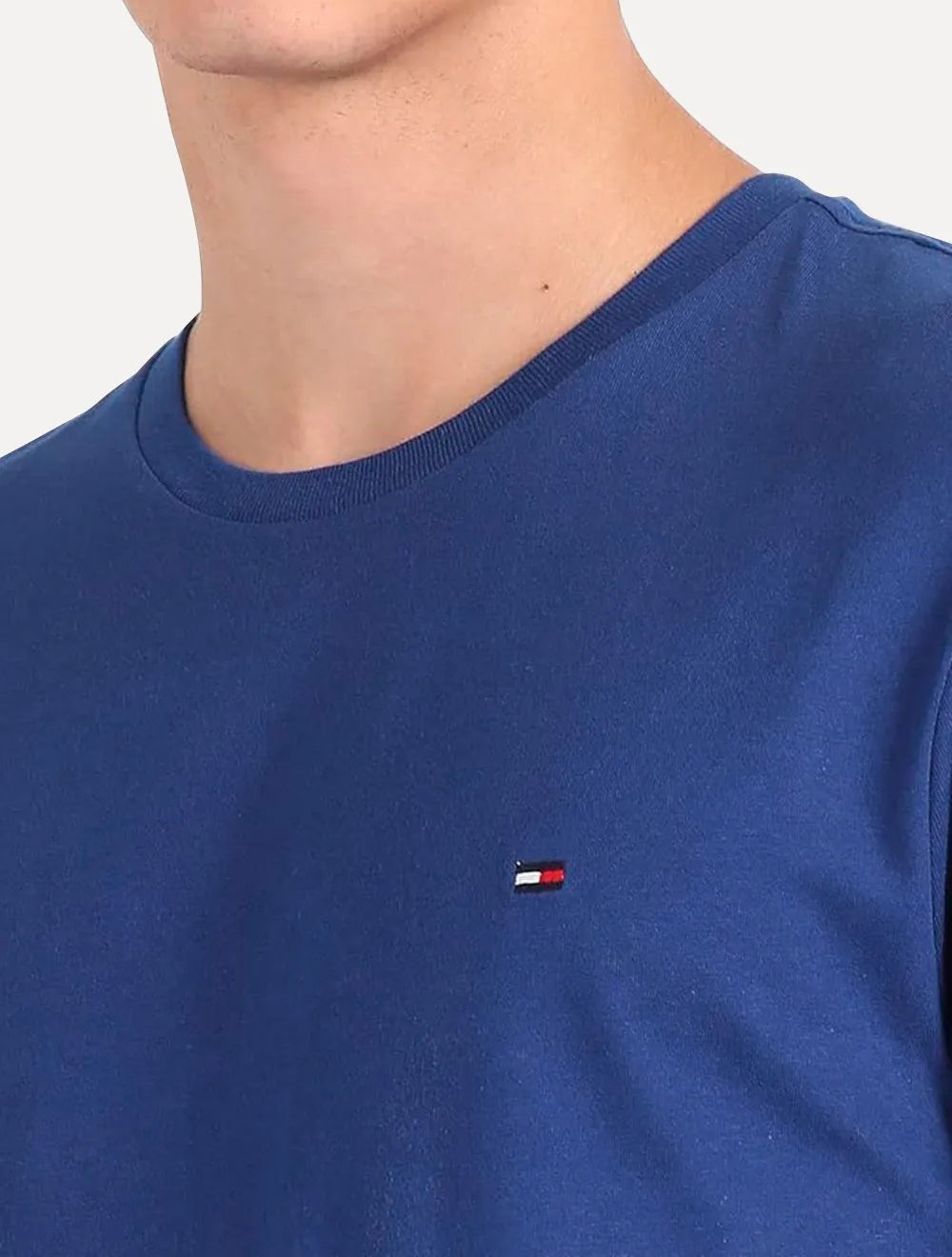 Camiseta Tommy Hilfiger Masculina Essential Cotton Azul Royal