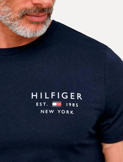 Camiseta Tommy Hilfiger Masculina Brand Love Small Logo Azul Marinho