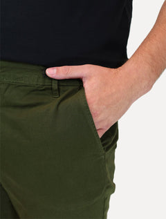 Calça Aramis Masculina Chino Color Basica Verde Militar