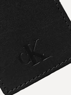 Carteira Calvin Klein Jeans Porta Cartão Couro Vertical CK Mono Logo Preta
