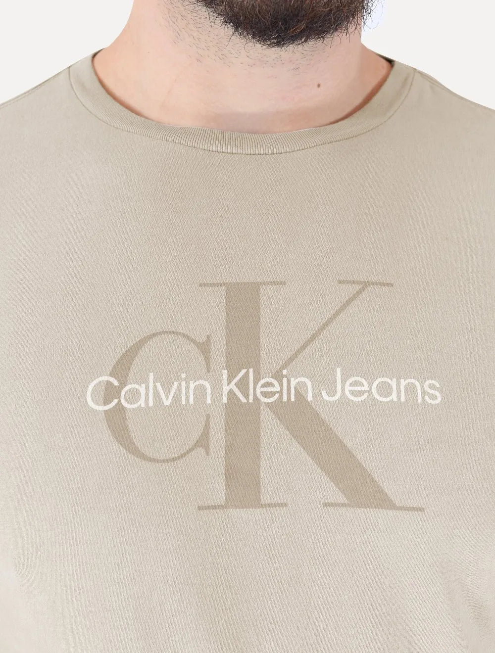Camiseta Calvin Klein Jeans Masculina New Re Issue Frontal Logo Areia