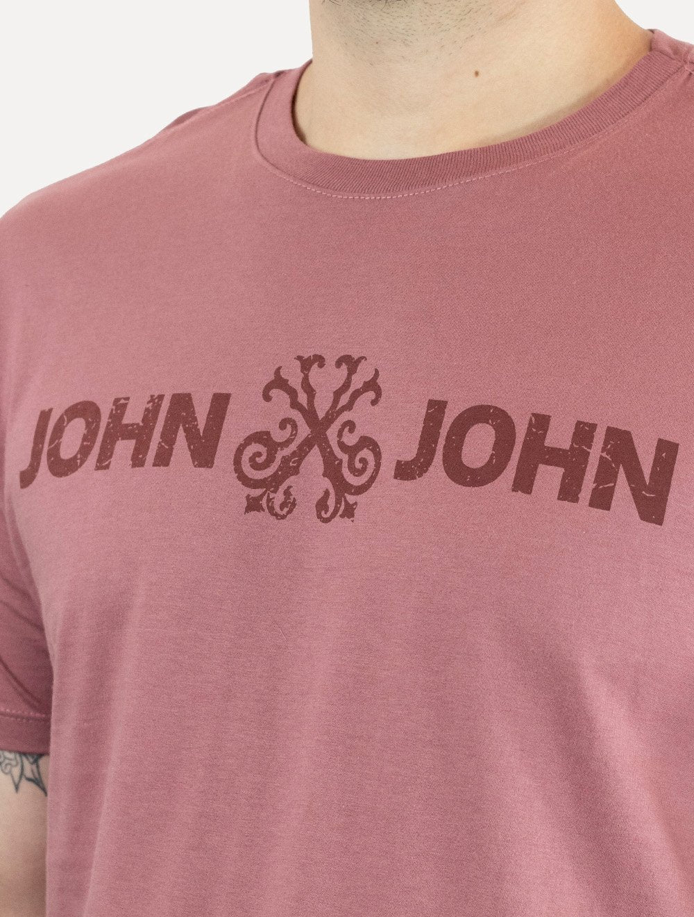 Camiseta John John Masculina JJ Basic Logo Rusty Rosa Médio