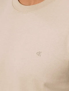 Camiseta Calvin Klein Jeans Masculina Malhão CK Logo Cáqui Claro