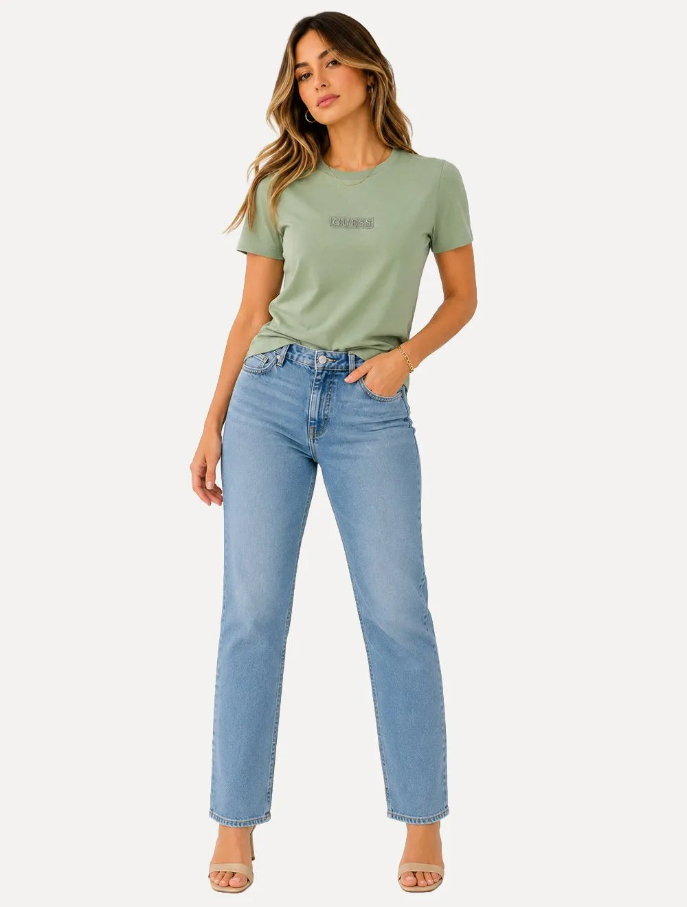 Camiseta Guess Feminina Patch Small Logo Verde Claro