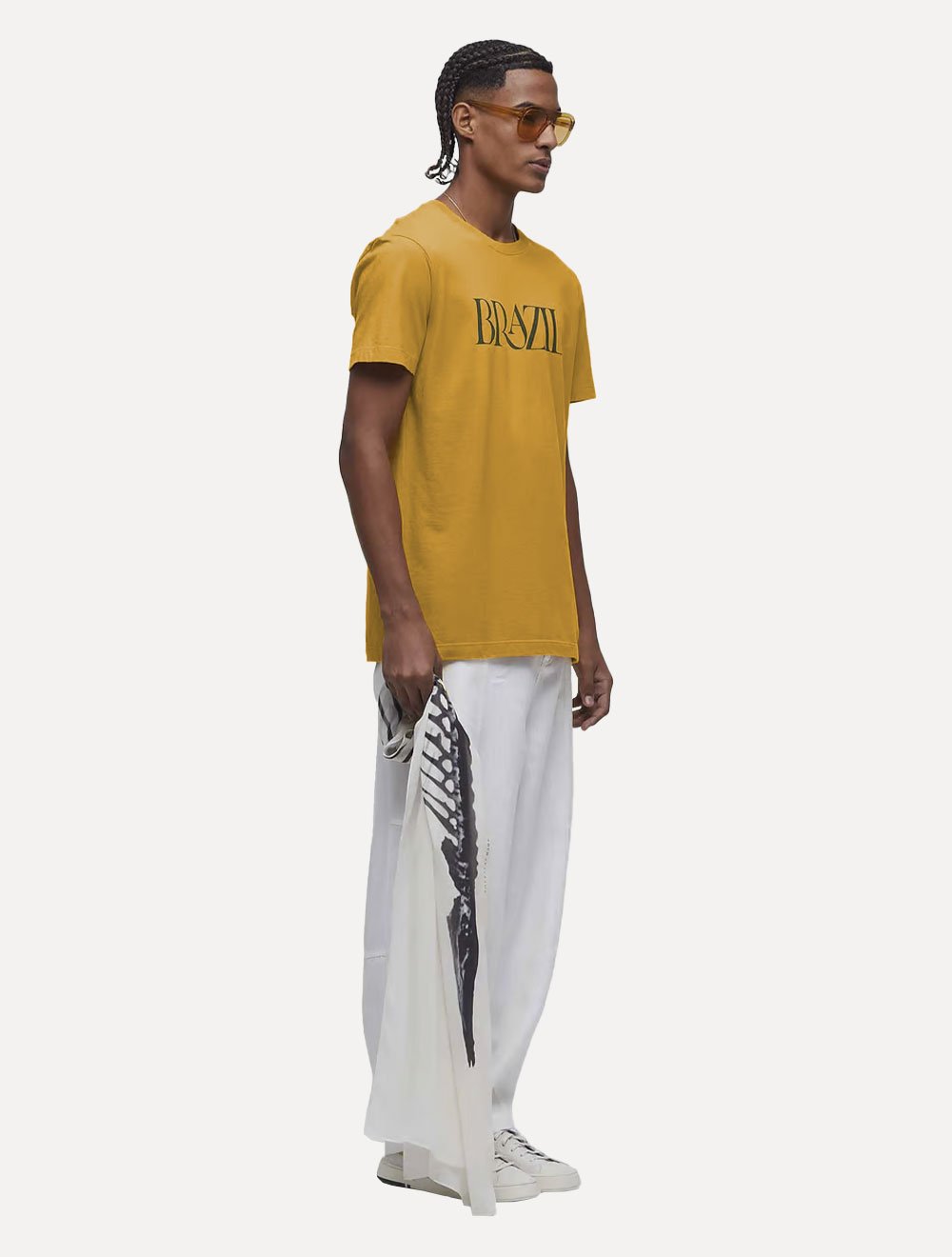 Camiseta Osklen Masculina Slim Vintage Arpoador Sunshine Amarelo Escuro