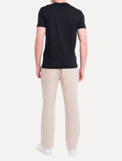 Camiseta Calvin Klein Masculina V-Neck Logo Flamê Preta