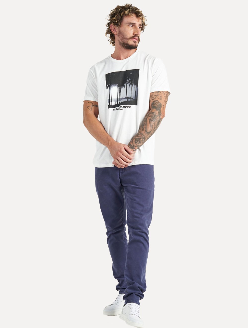 Camiseta Colcci Masculina Regular Paradise Mood Off-White