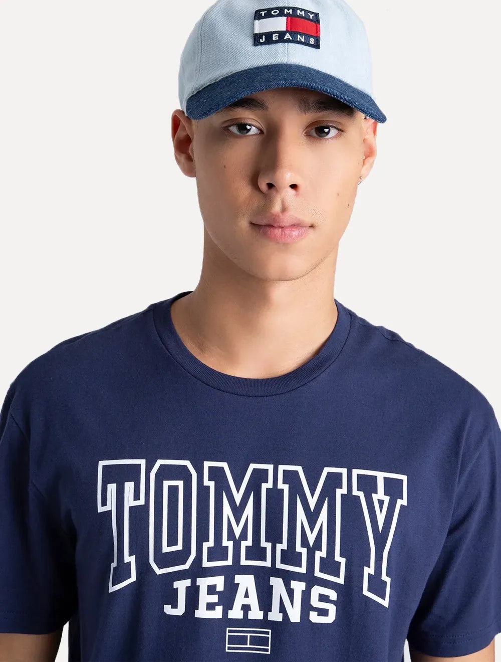 Camiseta Tommy Jeans Masculina Arc Entry Graphic Azul Marinho