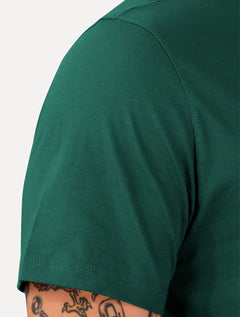 Camiseta Dudalina Masculina Essentials Modal Logo Verde Escuro