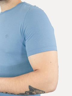 Camiseta Dudalina Masculina Essentials Modal Logo Azul Claro