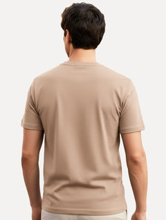 Camiseta Individual Masculina Comfort Relevo Silk Logo Cáqui Médio