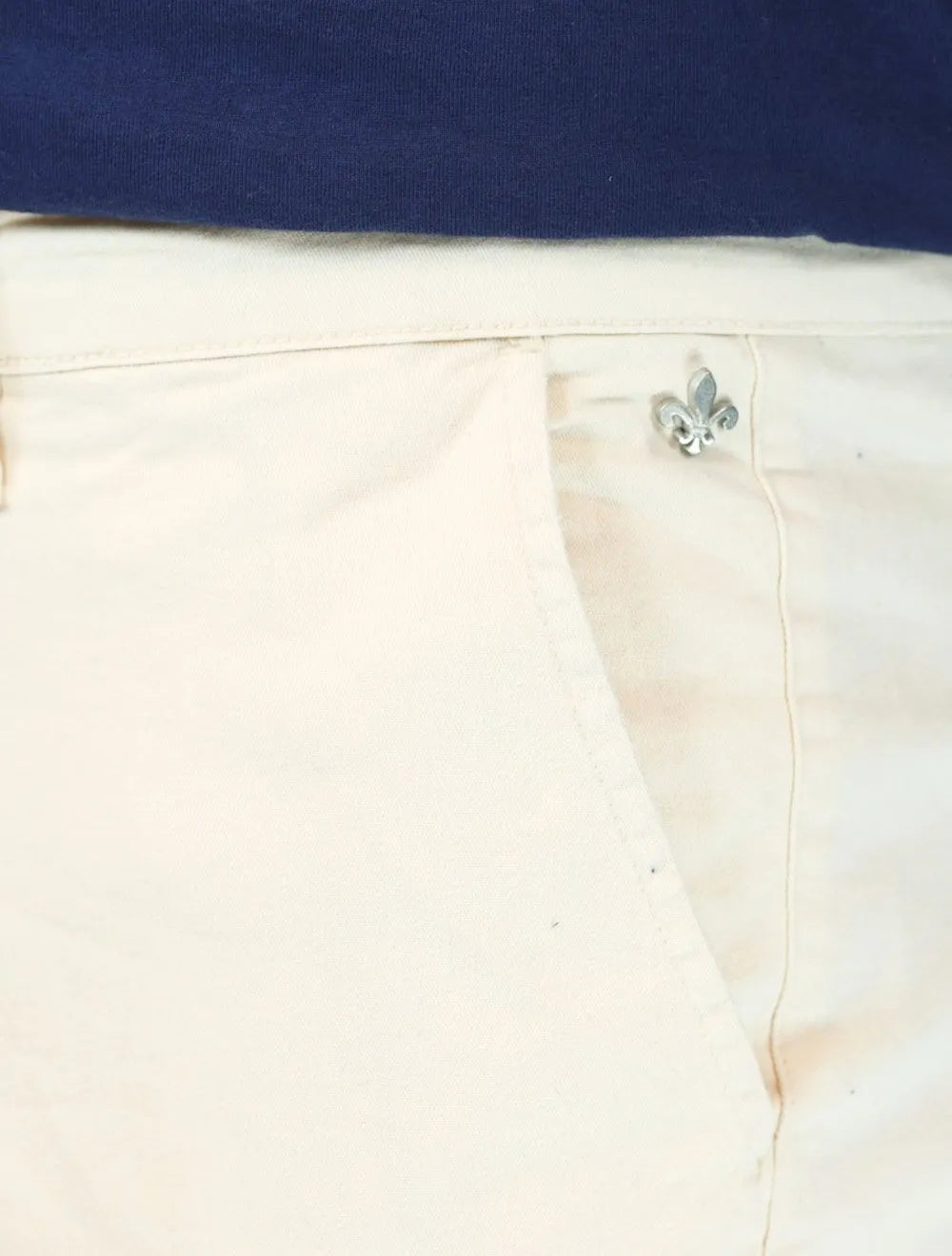 Calça Dudalina Masculina Sarja Slim Faca Color Cáqui Claro