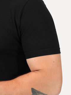 Camiseta King & Joe Masculina Collab Braba Barba Preta