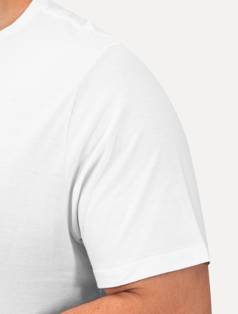 Camiseta Calvin Klein Jeans Masculina Meia Malha Logo Flow Branca