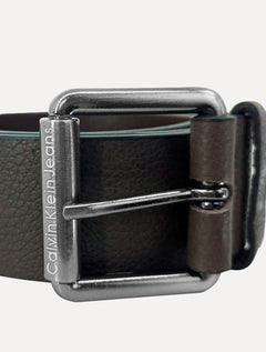 Cinto Calvin Klein Jeans Couro Roller Logo Marrom Café