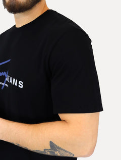 Camiseta Tommy Jeans Signature NY Center Preta