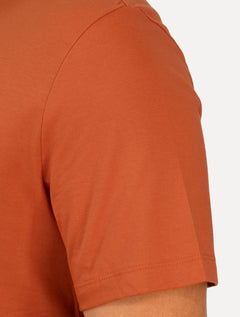 Camiseta Individual Masculina Comfort Logo Laranja Médio