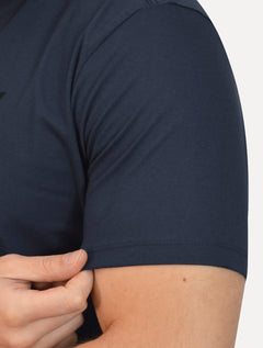 Camiseta Guess Masculina Classic Logo Embossed Azul Marinho