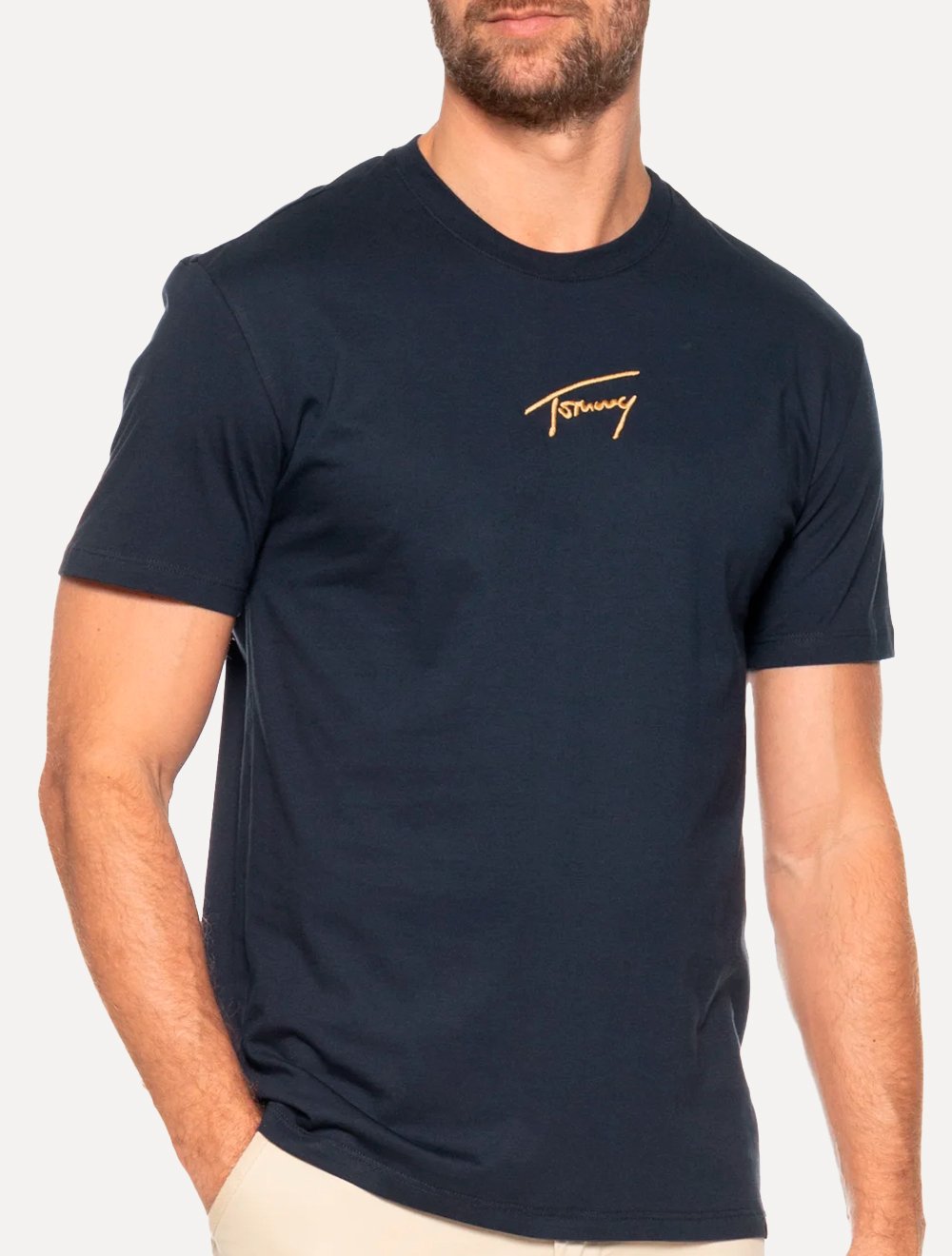 Camiseta Tommy Jeans Masculina Embroidered Signature Center Azul Marinho