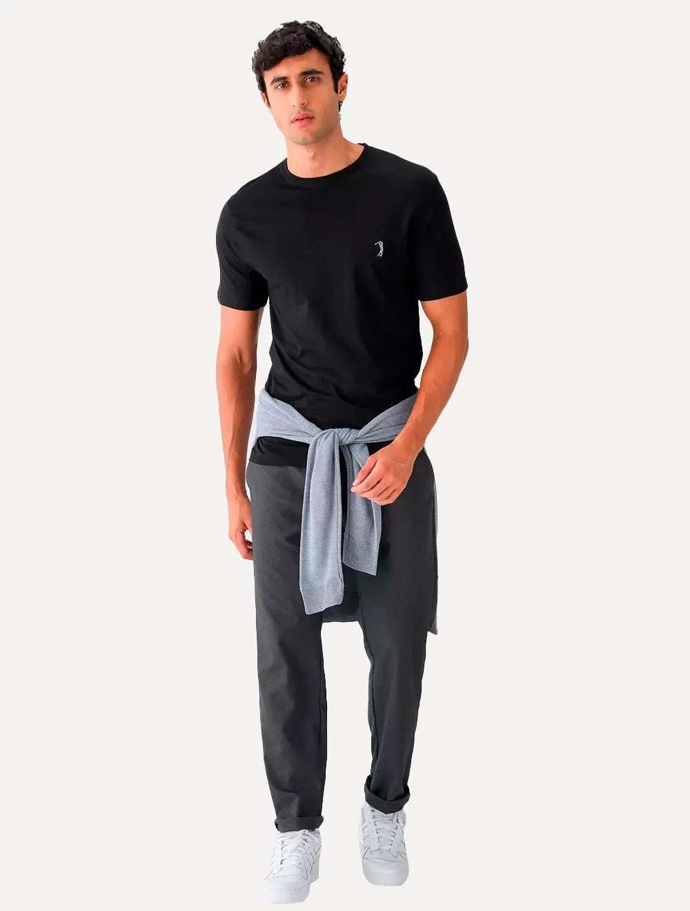 Camiseta Aleatory Masculina Grey Icon Preta