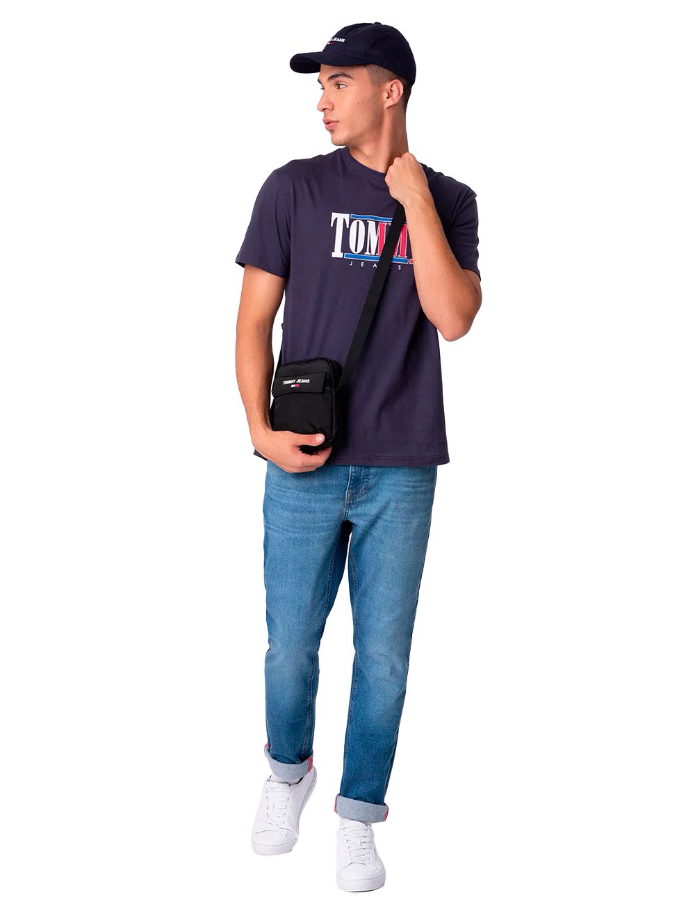 Camiseta Tommy Jeans RWB Centered Logo Azul Marinho